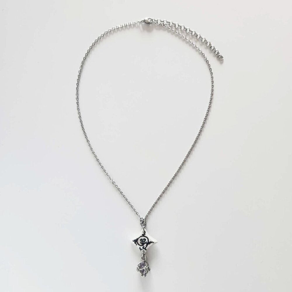 Fairy gothic silver thorns and caged pearl necklace with a small silver chain - Picture 4 of 10